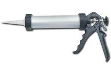 600mm CAULKING GUN  